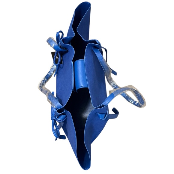 Elegant Blue Faux Suede Satchel Bag Handbag Backpack - Picture 4 of 11